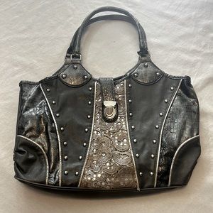 ⭐️ Maurices faux leather & alligator embroidery sequin bling purse